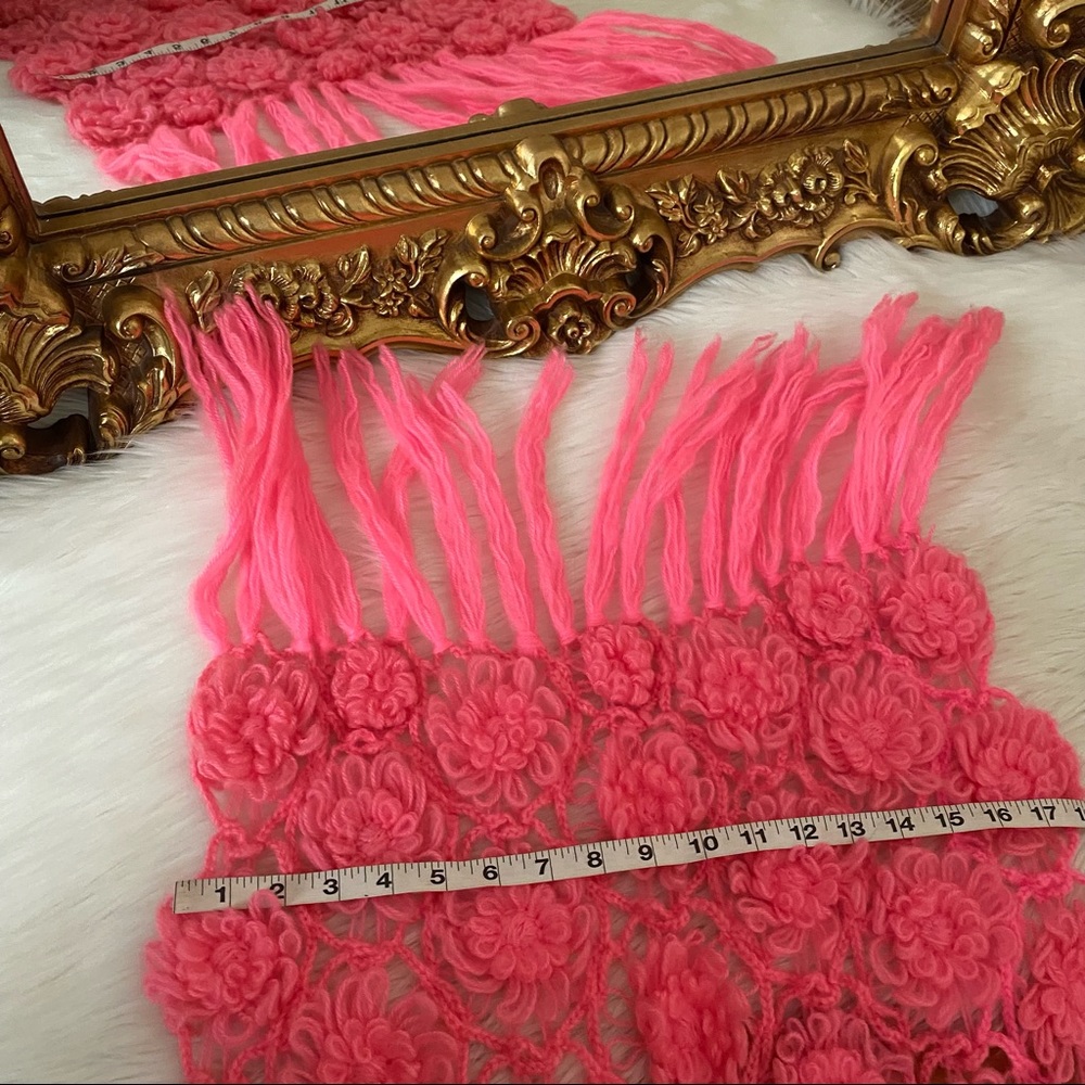 Vintage Rosette Floral Knit Shawl Scarf - Picture 8 of 10